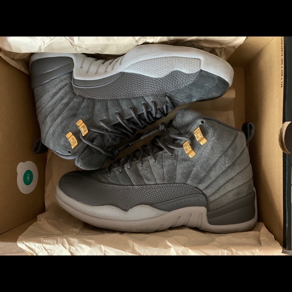Jordan Retro 12 “Cool Grey”